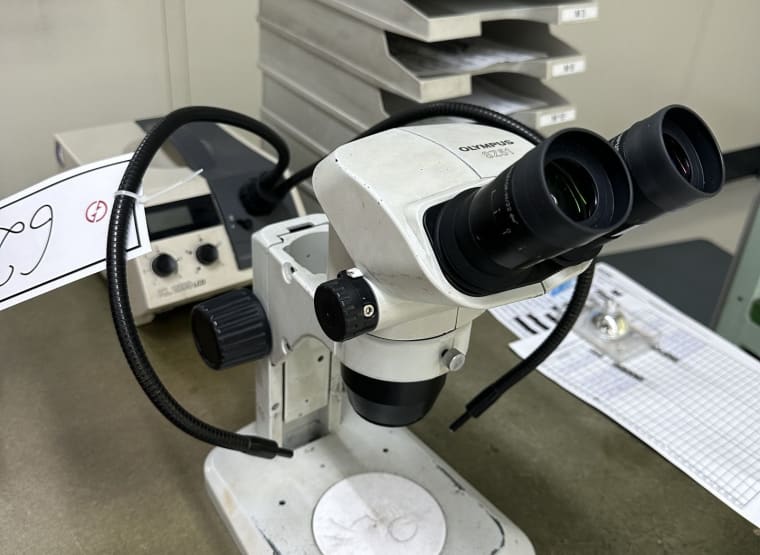 OLYMPUS SZ 51 Microscope