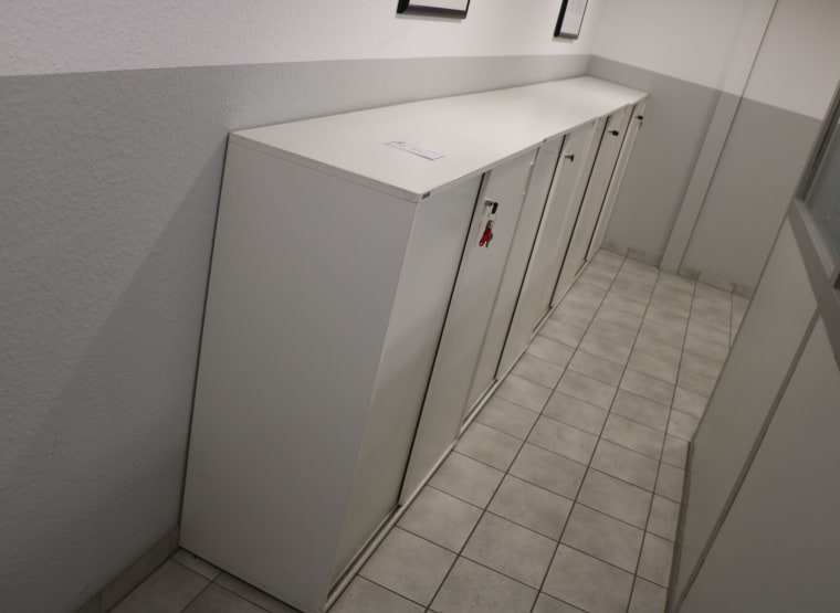 WIESNER 4 office cabinets
