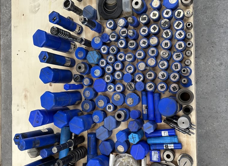 WILSON TOOL Lot Punching tools